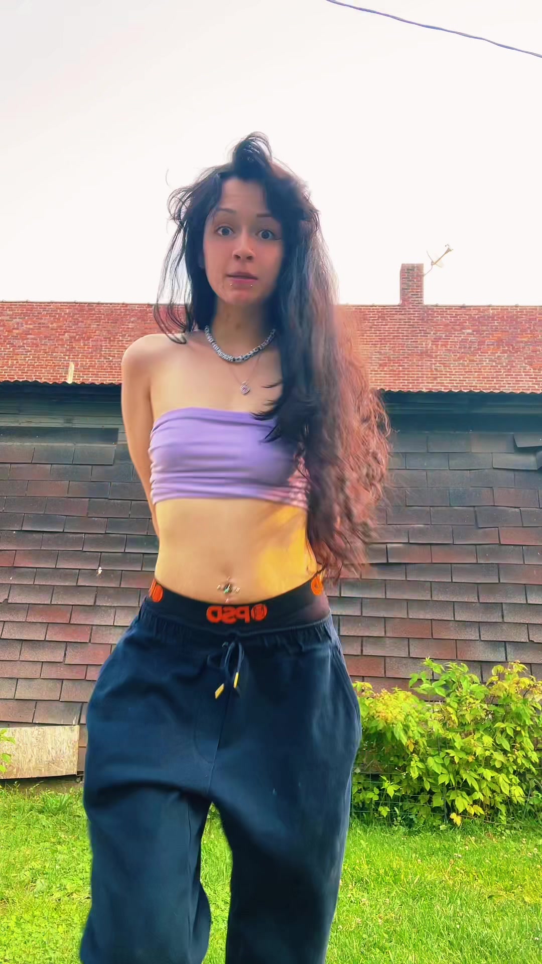 @(bell-uh)
