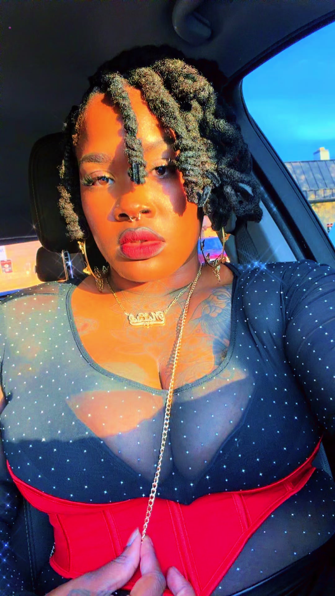 @Queen 👸🏾 Cie ❣️