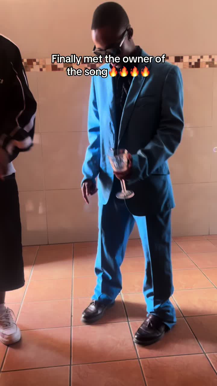 @Jayztro🥷