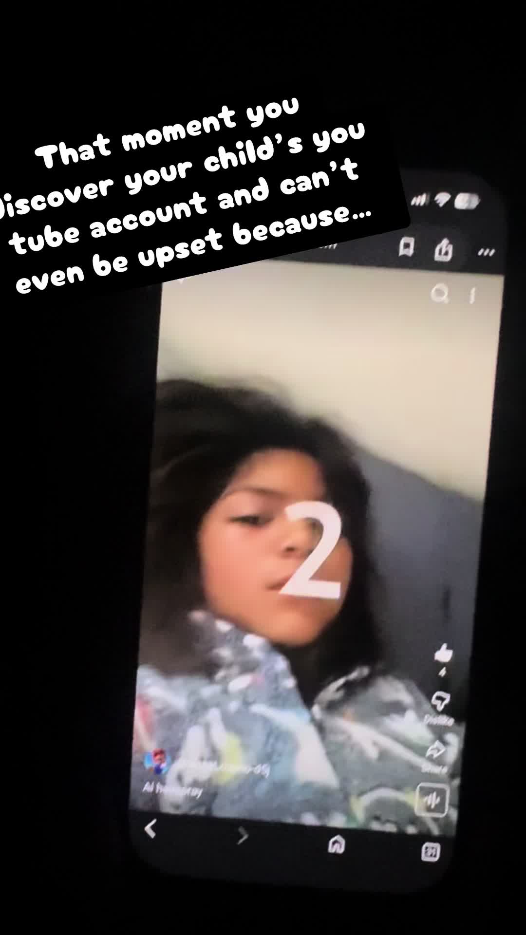 @Mariana818