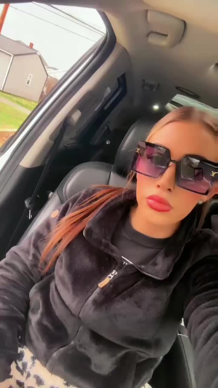 @Tiffany Col&oacute;n
