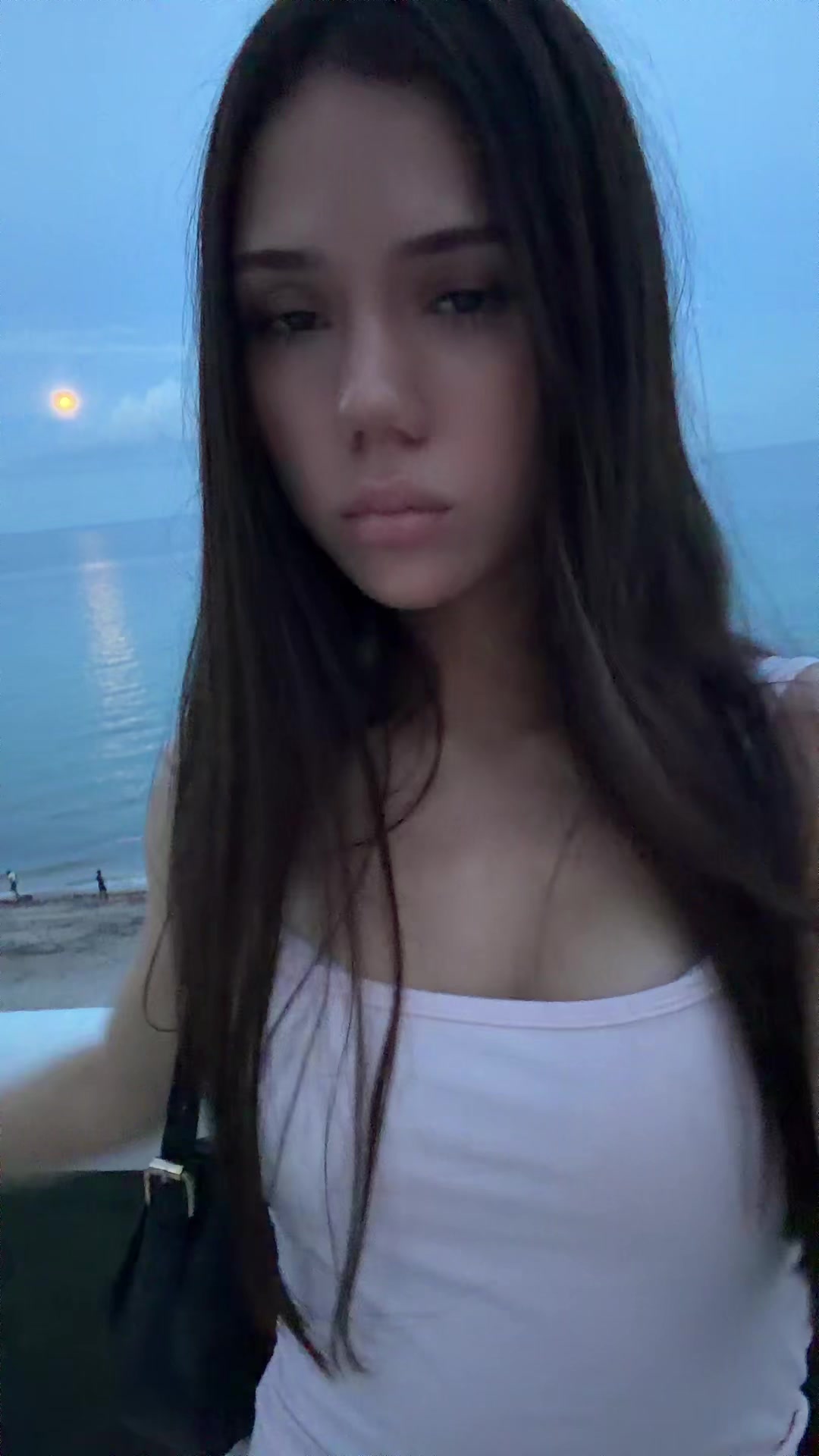 @dominichka