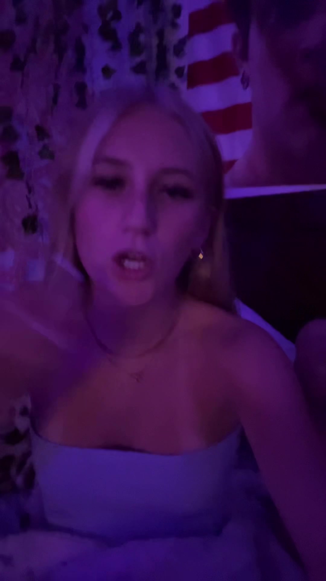 @Laina