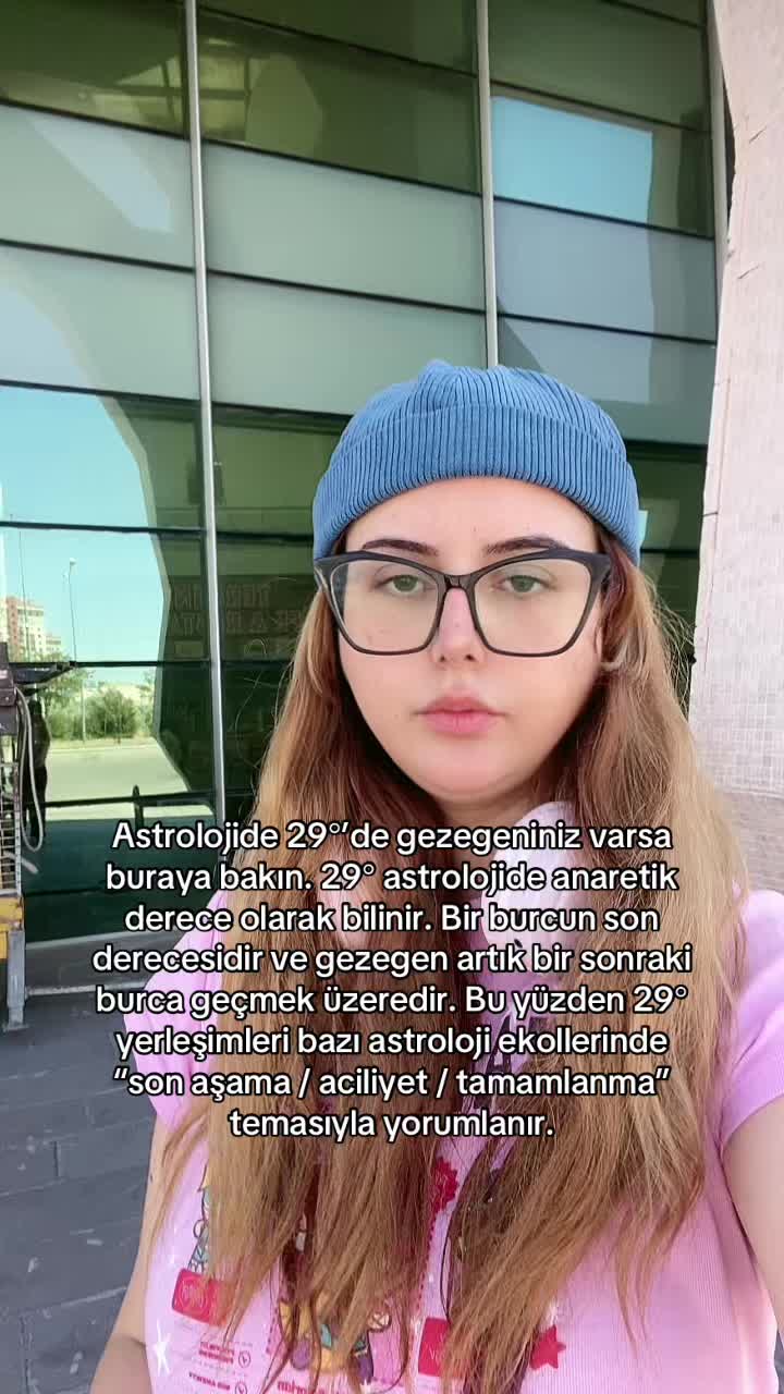 @Eda Boğatemur