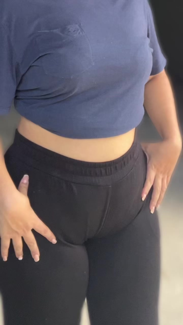 @ERIKA🐈👑