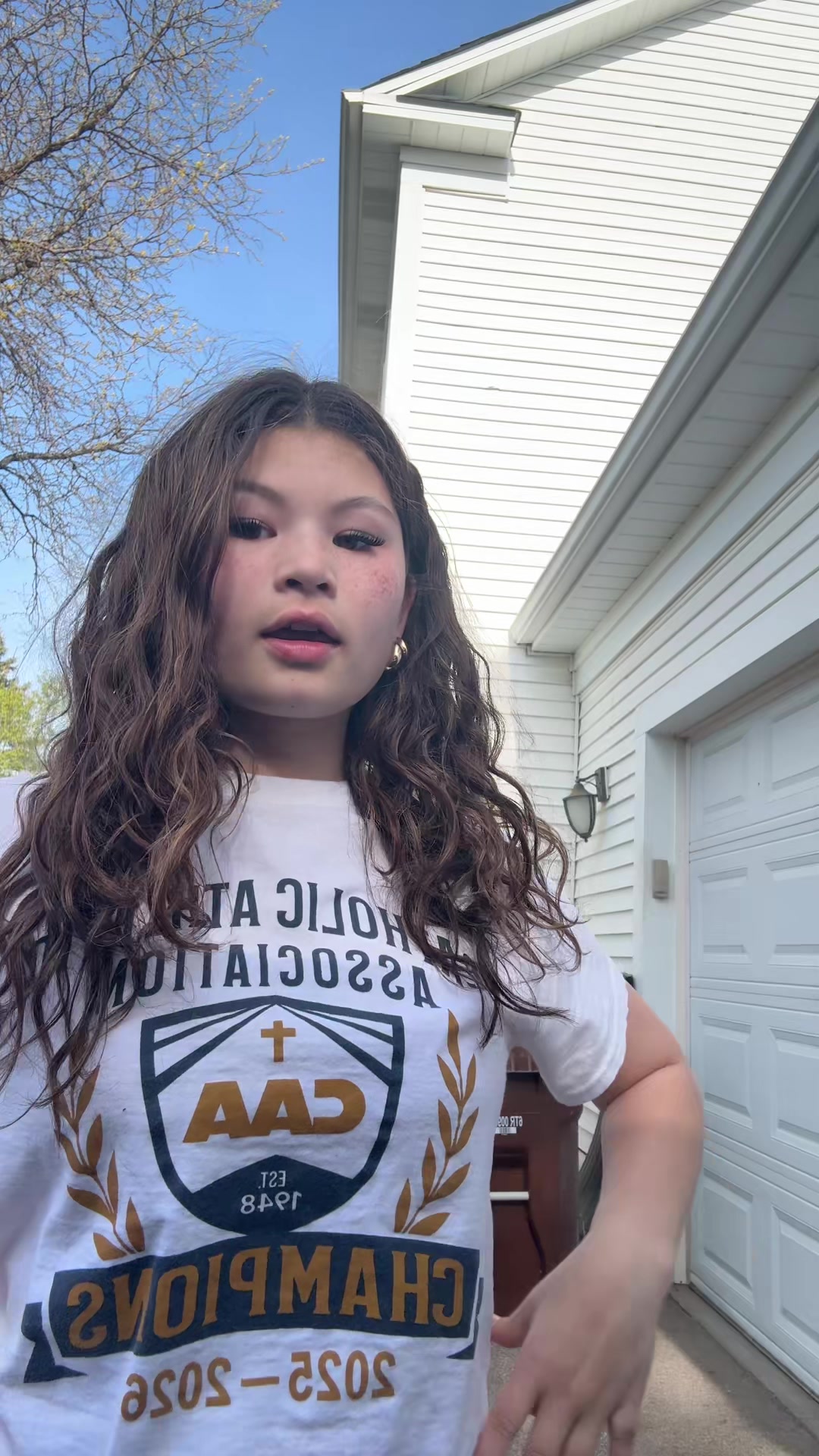 @idkimjustacurlyheadasian