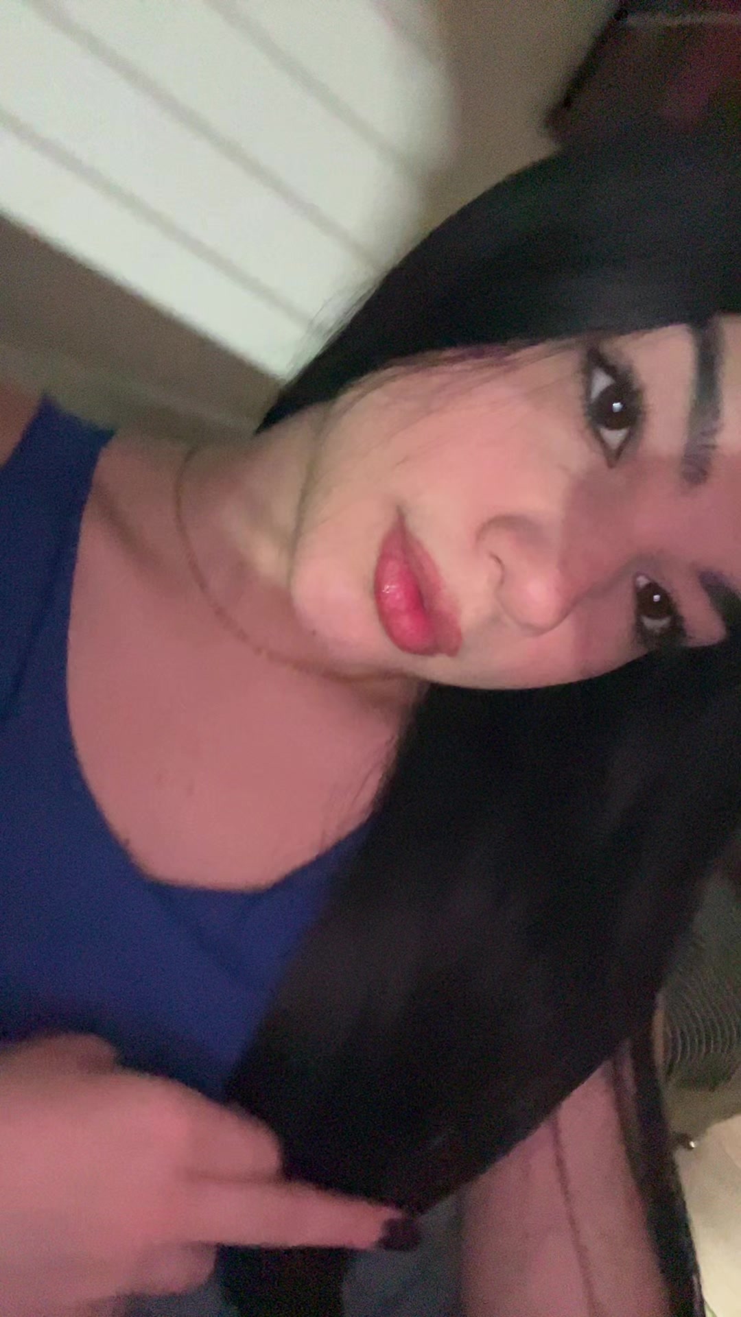 @V N