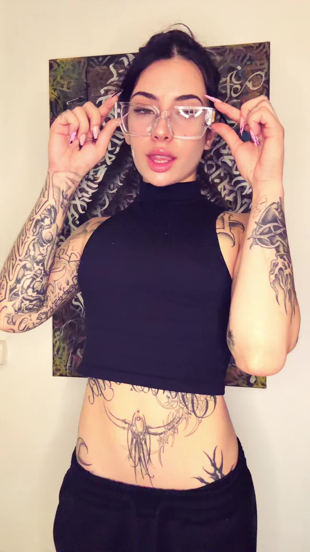 @itshelymami