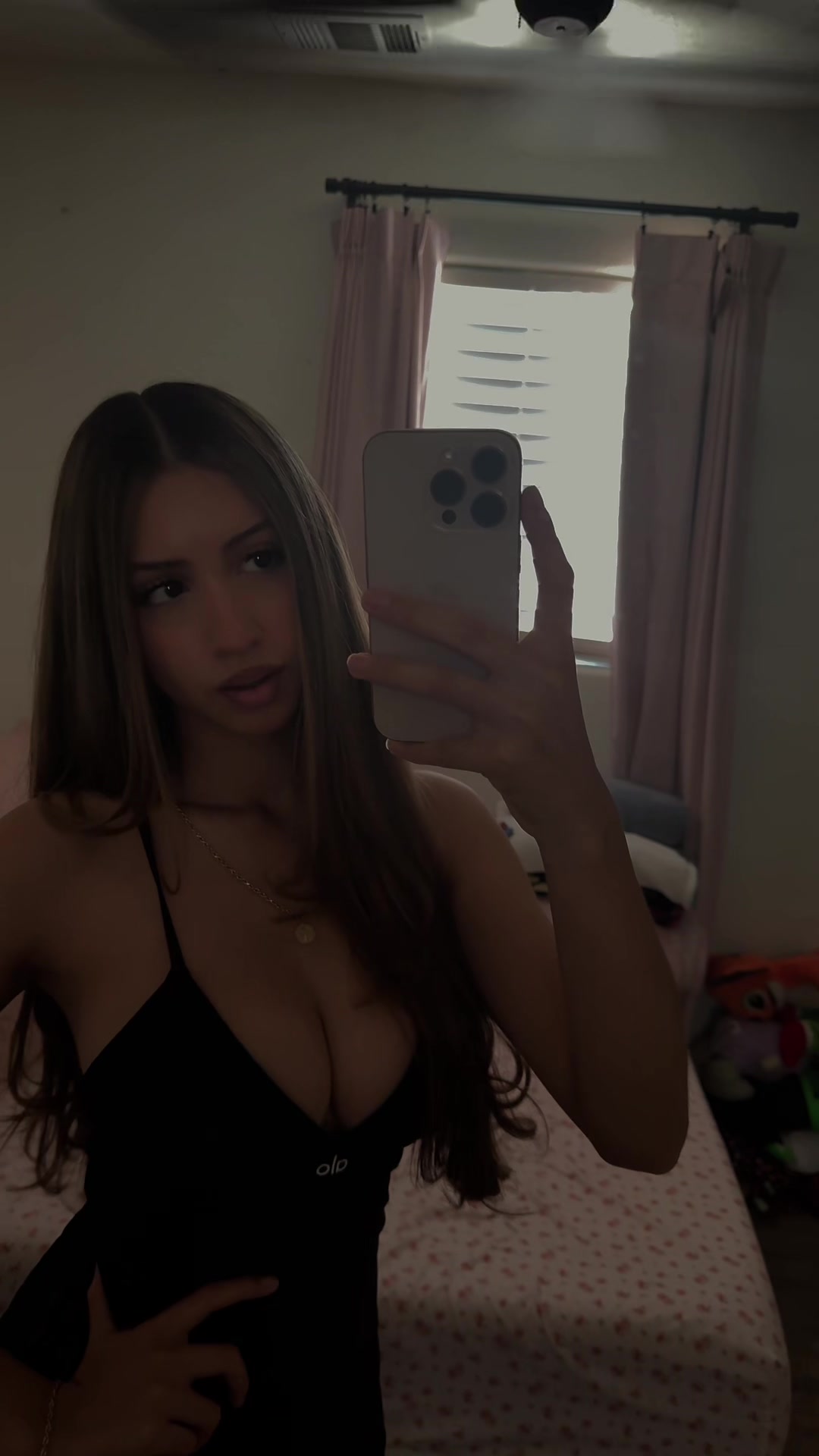 @linabeana