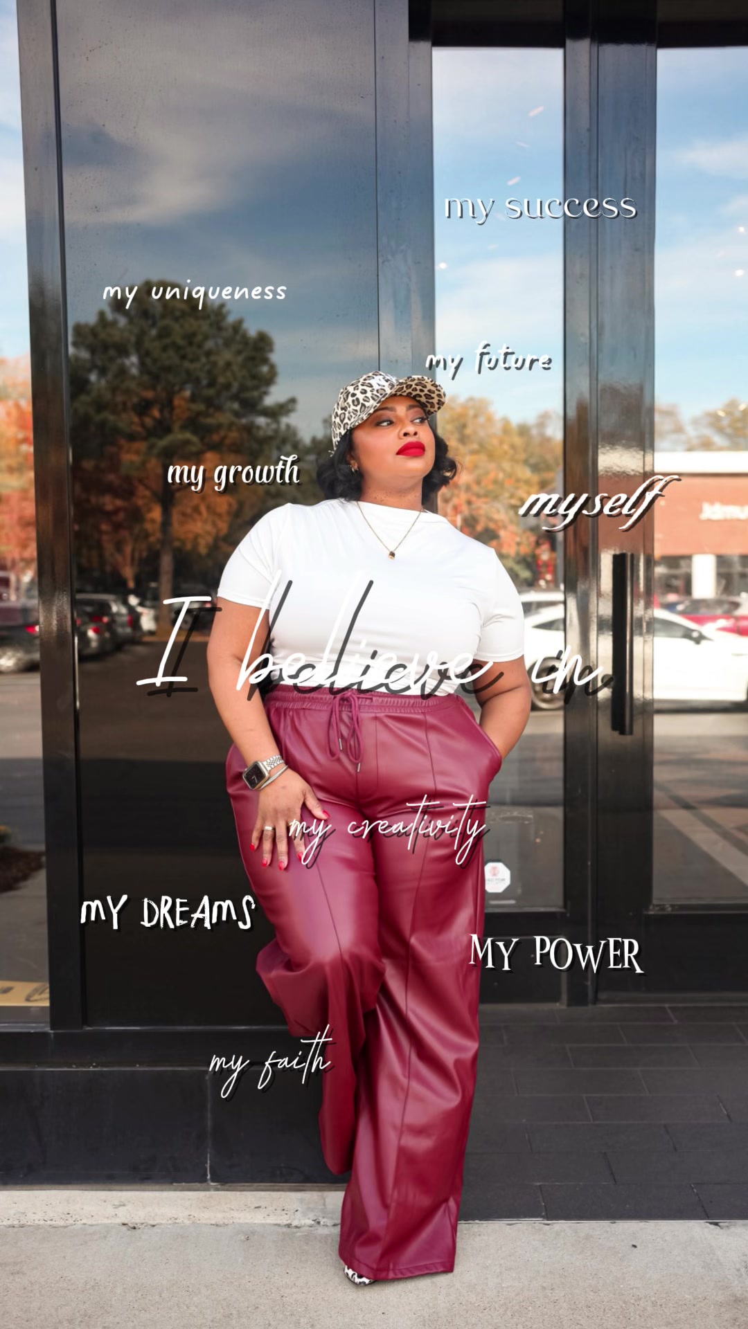 @Ash | HR Fashion Girl | BoyMom