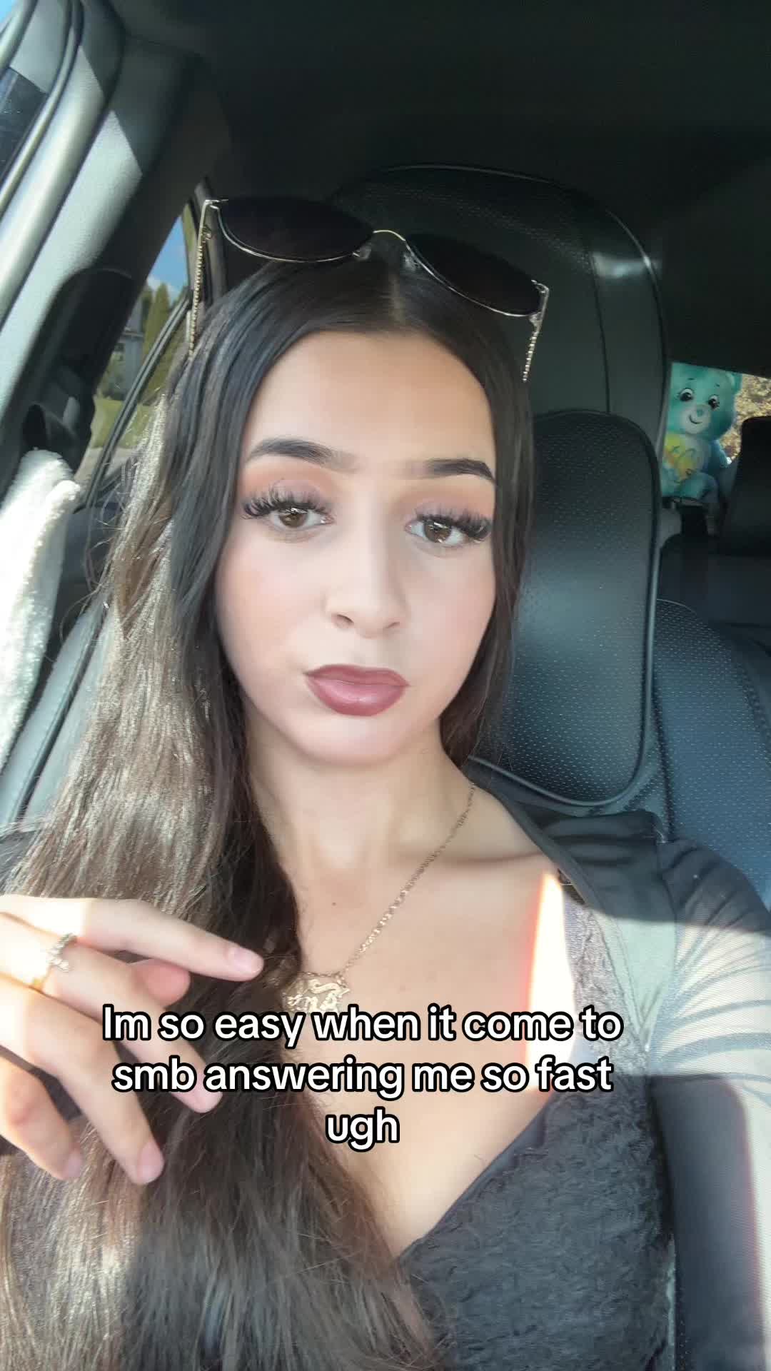 @anahi