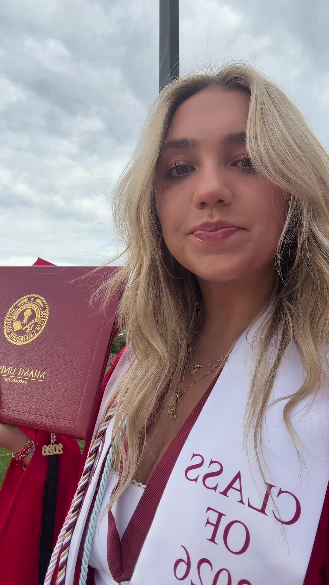 @anna