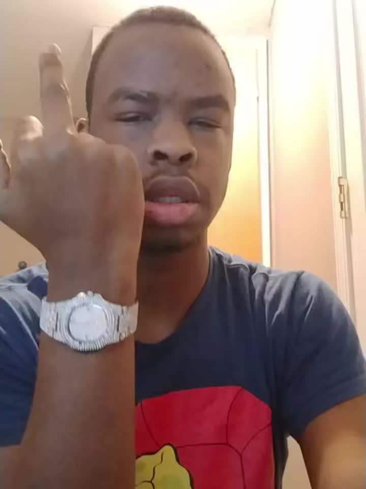 @kanye556