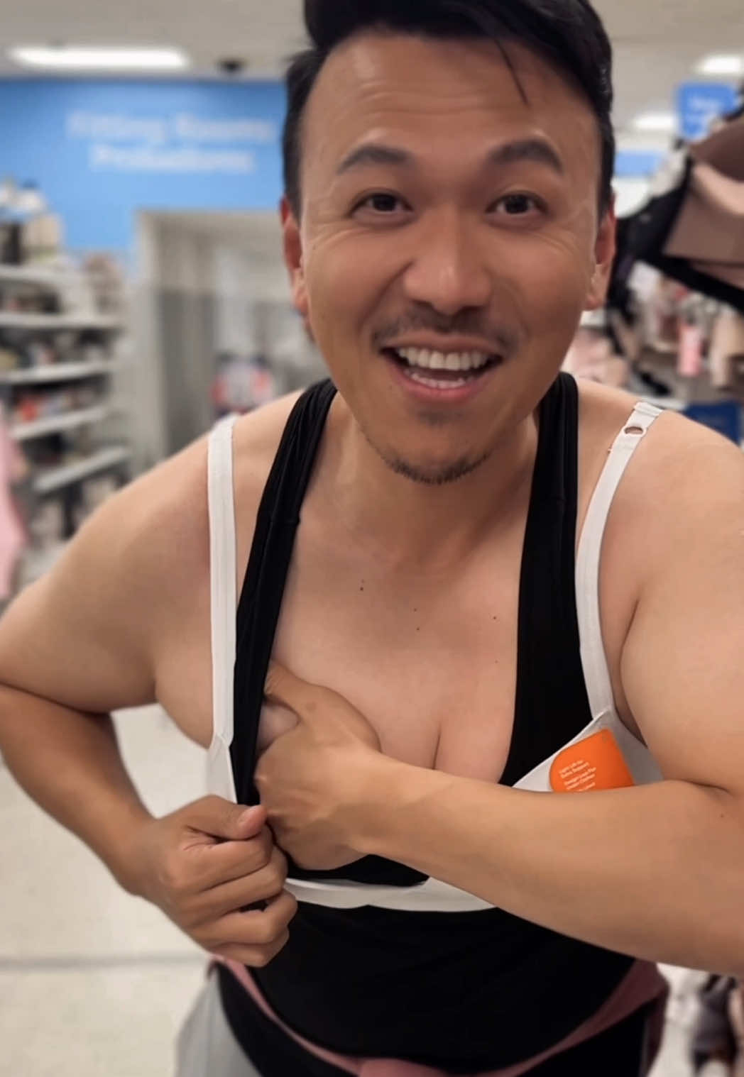 @RealTomChou