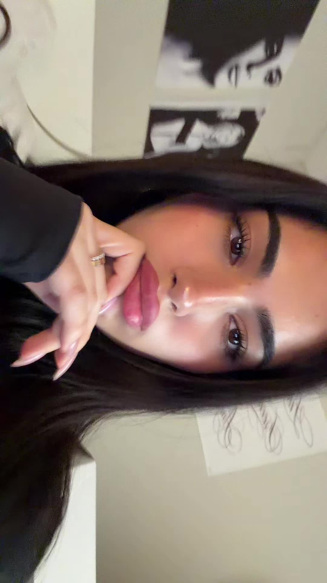 @ani