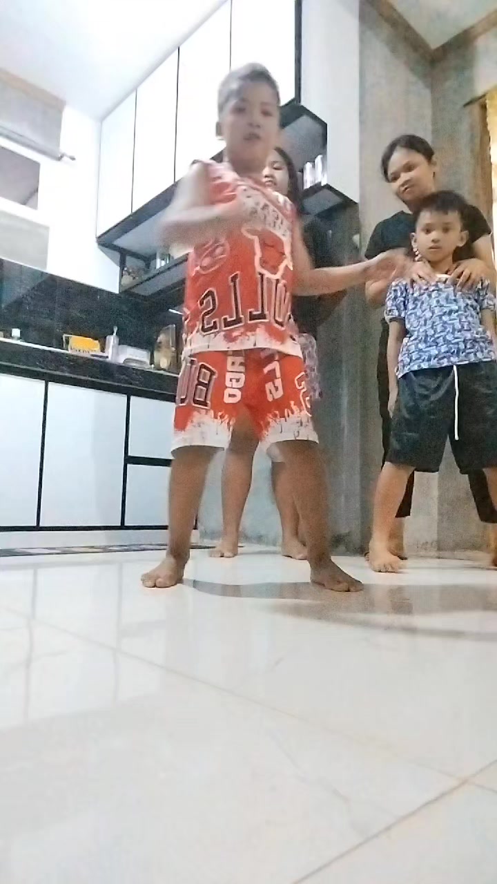 @_khulet 22😝