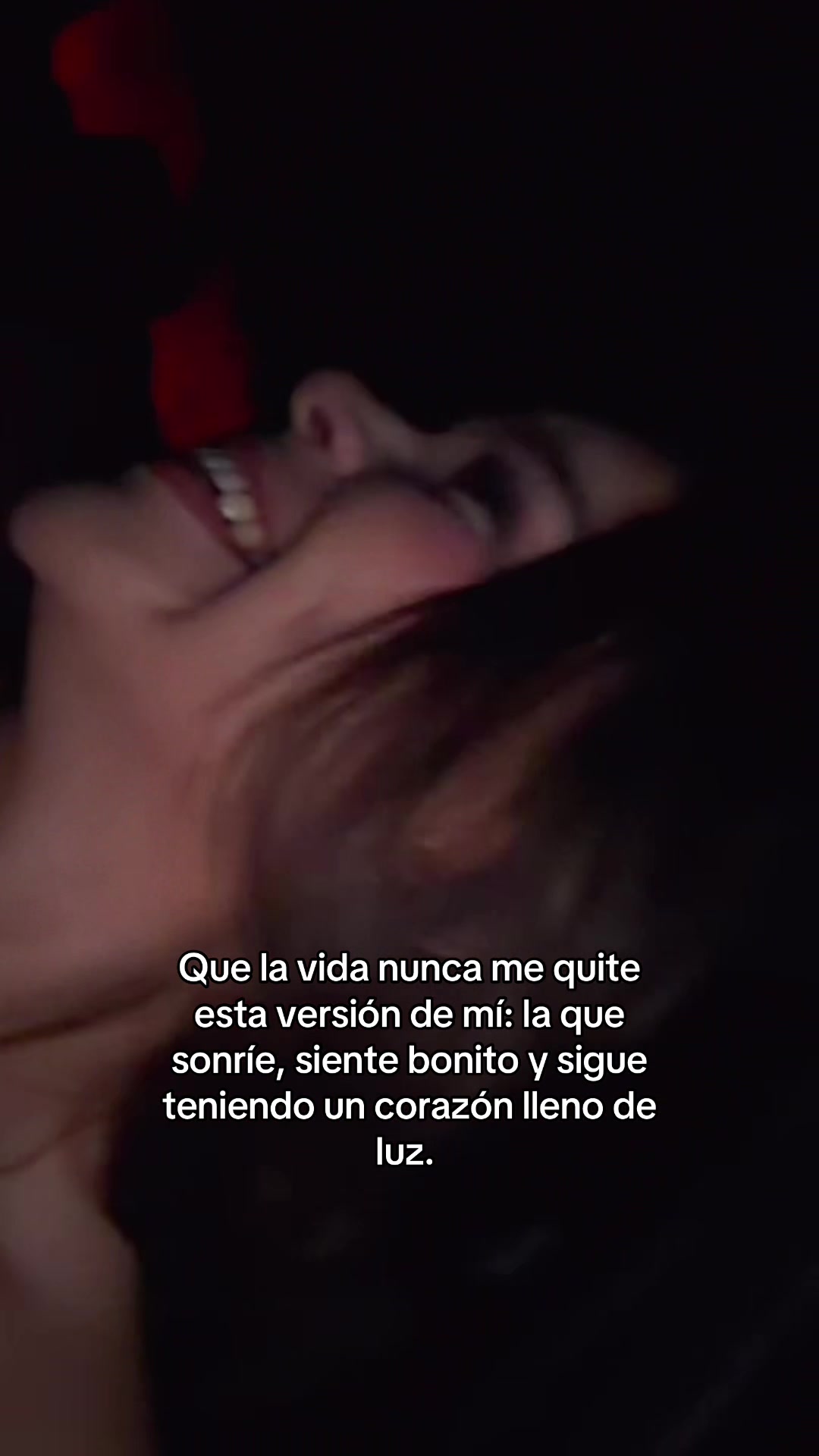 @Ashley Vi&ntilde;als