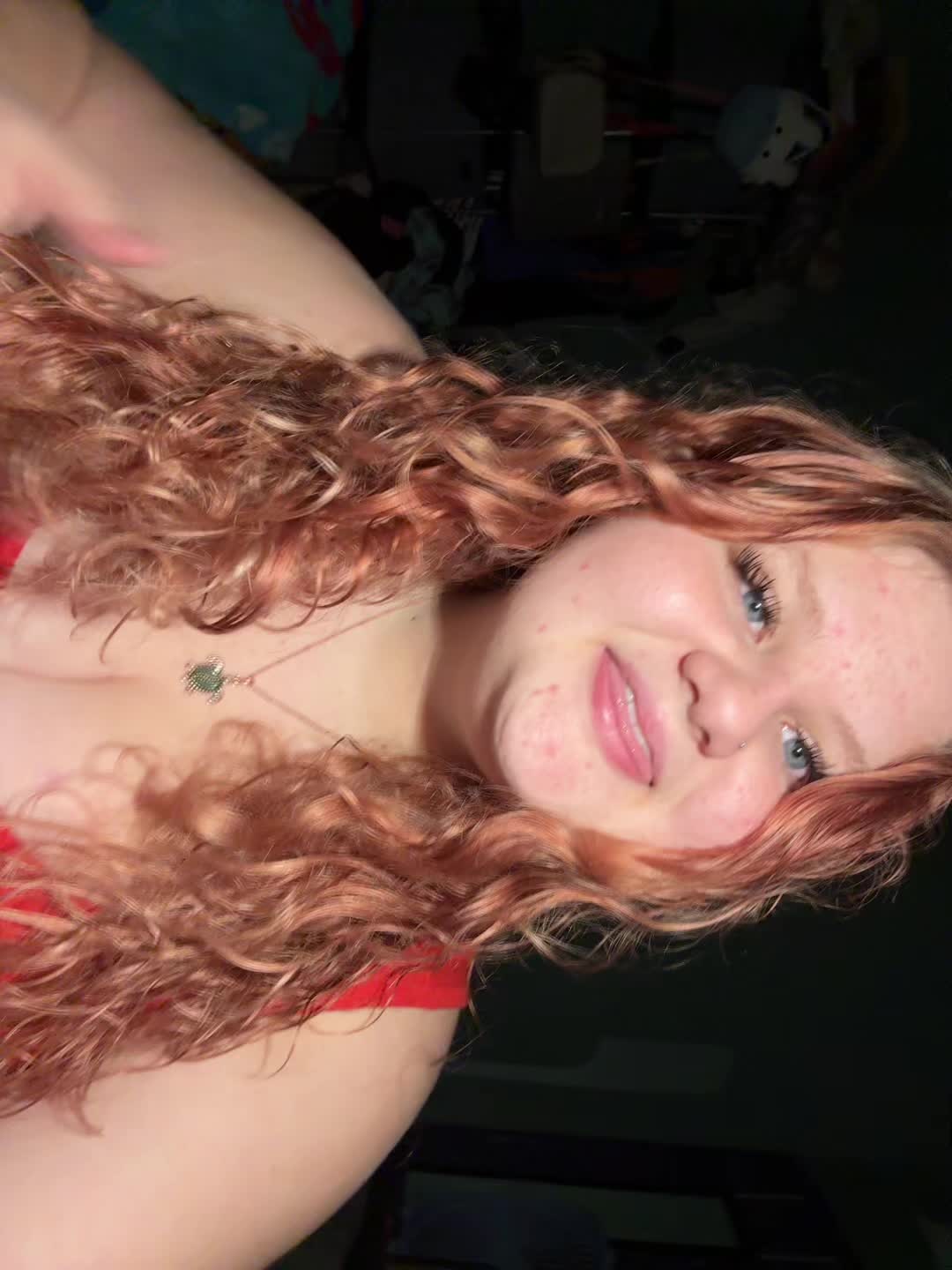 @🦄