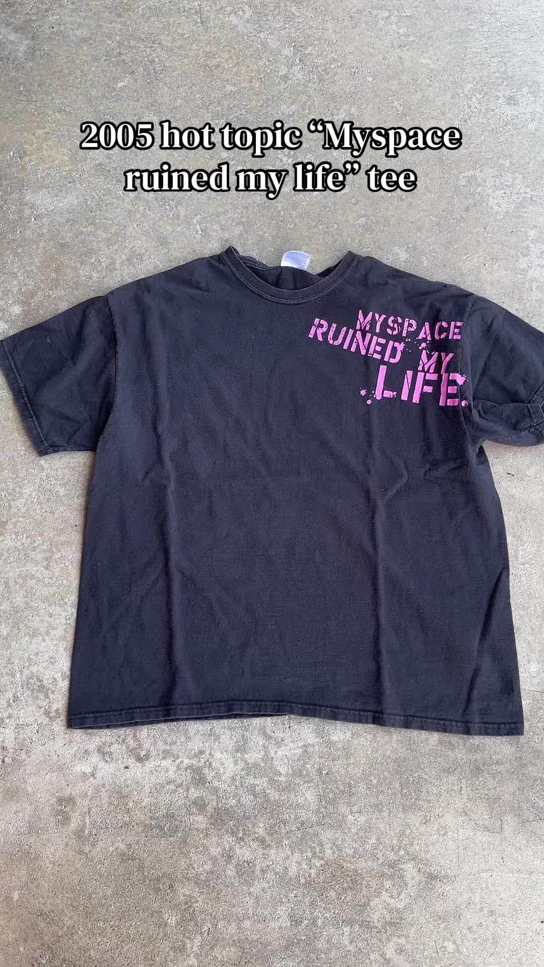 @Bruja ⚰️.