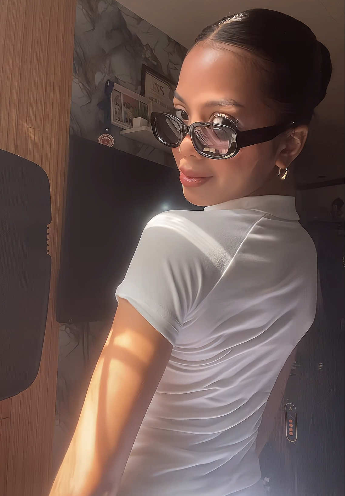 @gnelyelhsa_