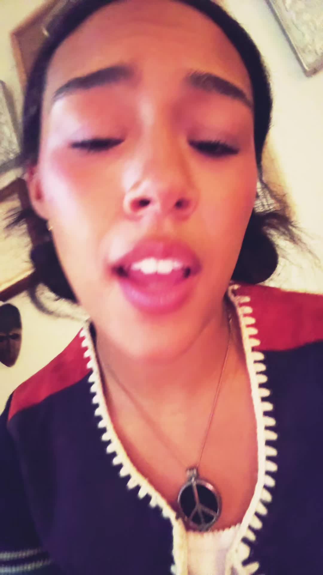 @Kiara Djoumessi