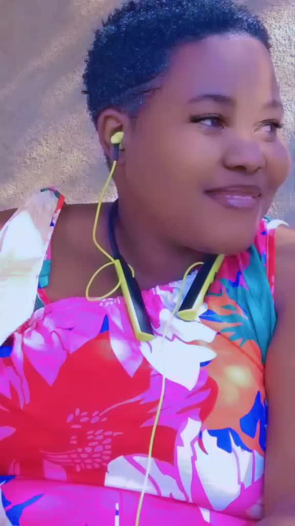 @NOVAHIWA👌