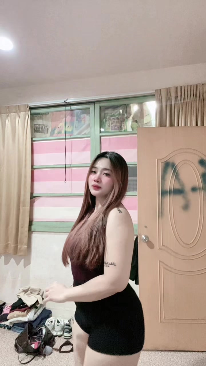 @_E🧸