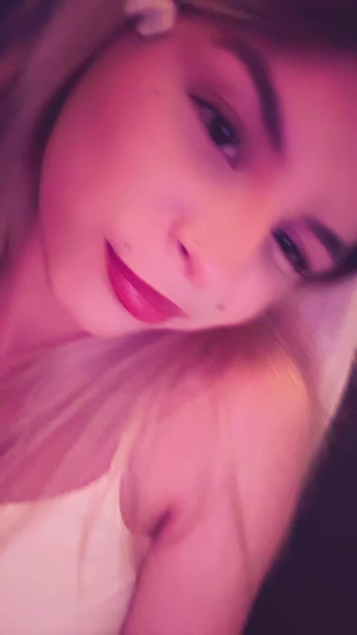 @lovelaelene