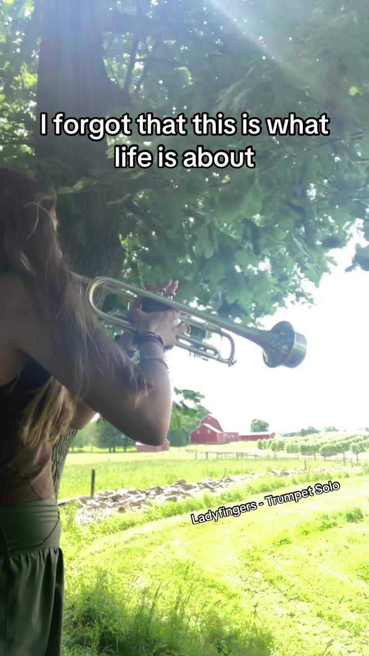 @Nicole 🎺
