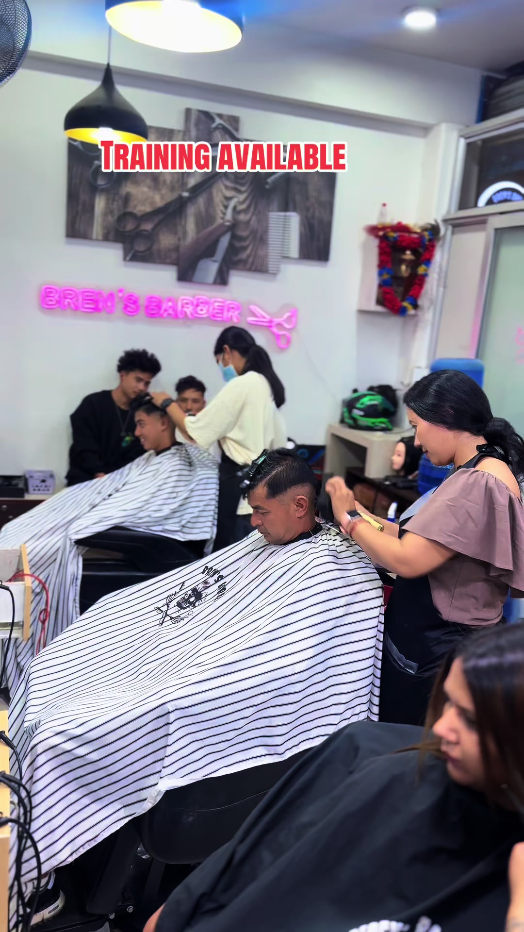@Bren’s barber hair academy