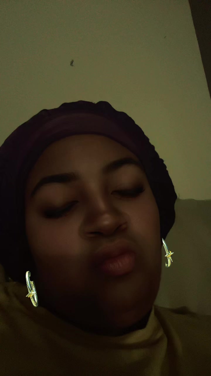 @Tionna