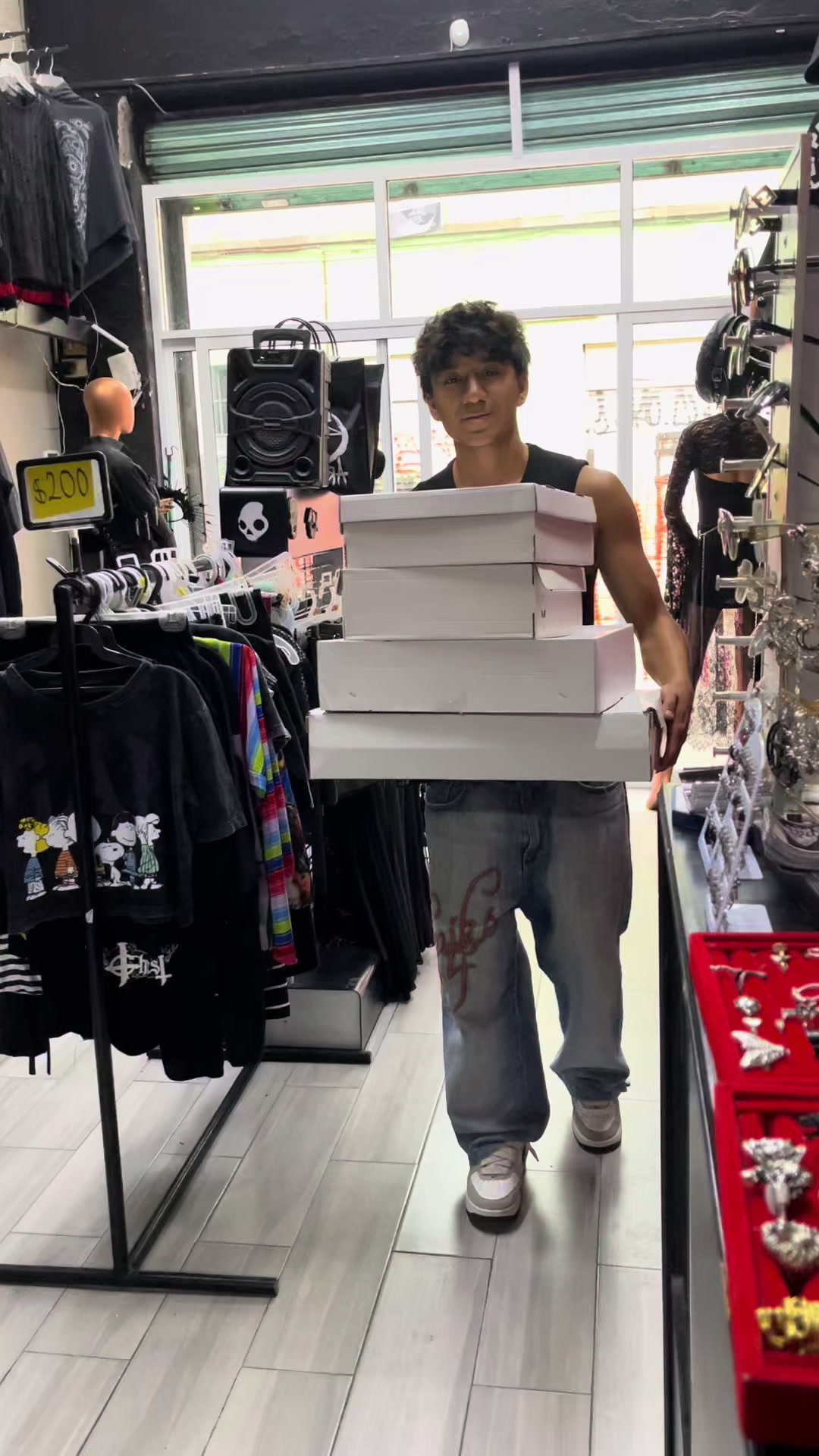 @Retro Shop