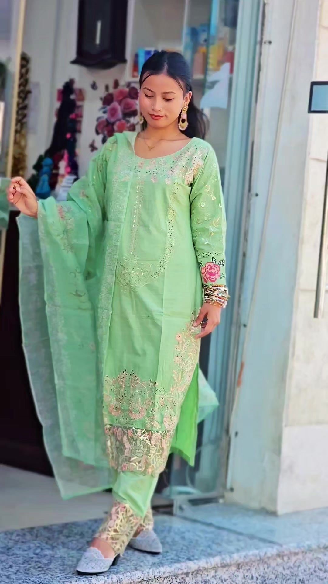 @Rekha Fashion