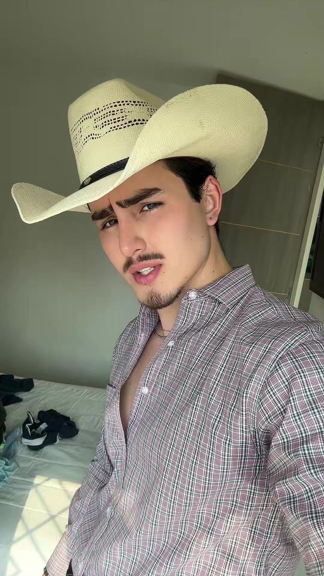 @Hugo Gutierrez 🐎
