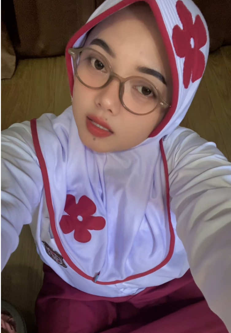@Dewiigg