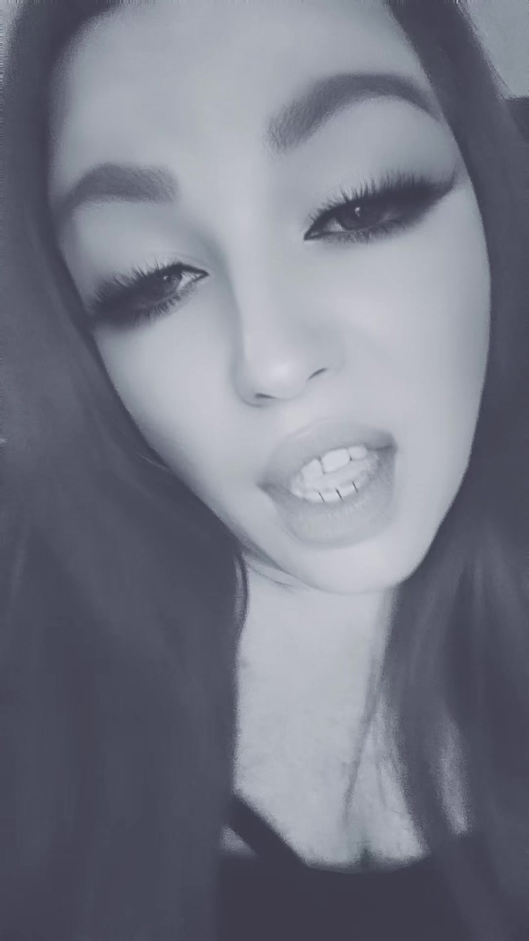 @💣🧨💥 That One Girl859 💣🧨💥