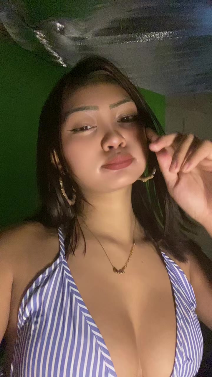 @Nikki