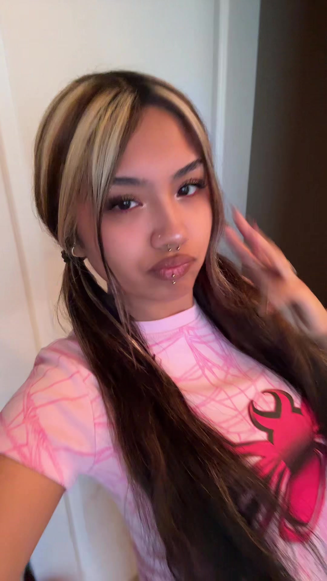 @selena ⨷