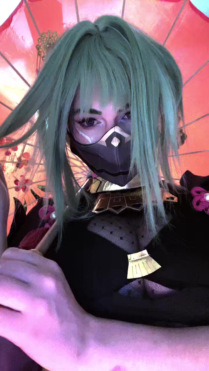 @(˵ •̀ ᴗ - ˵ )