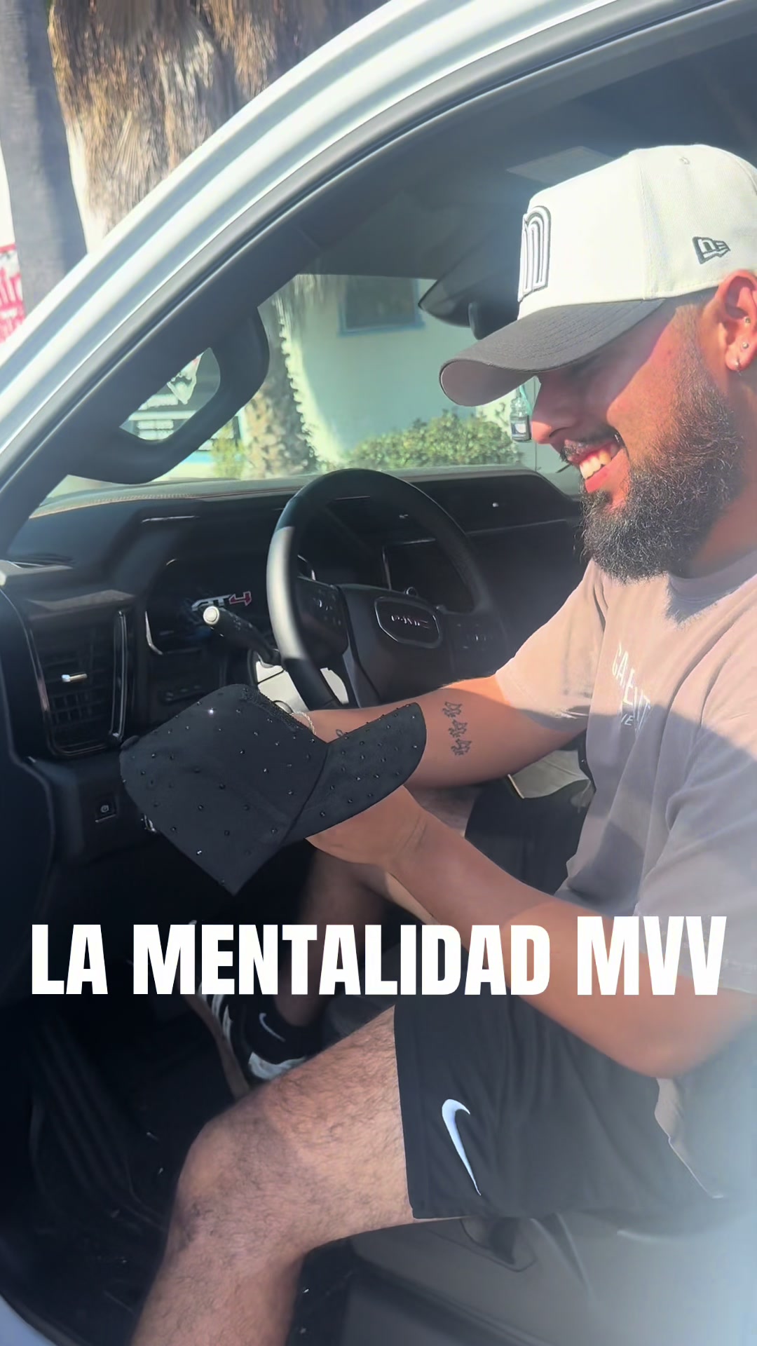@MVV Clothing Co Tm