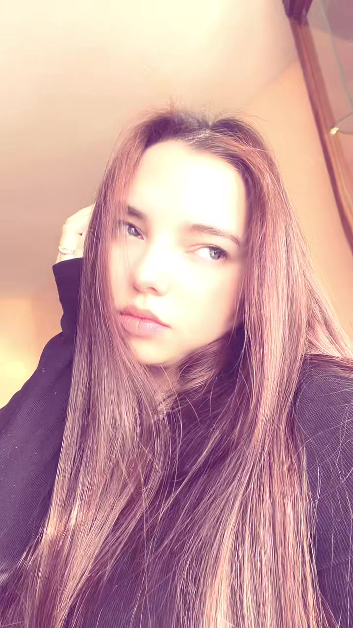 @Anutka_💕