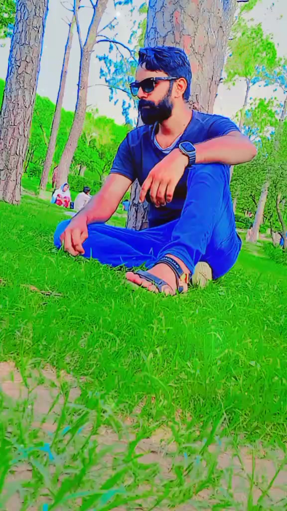 @👑🅟🅘🅝🅓🅘 🅠🅤🅔🅔🅝👸