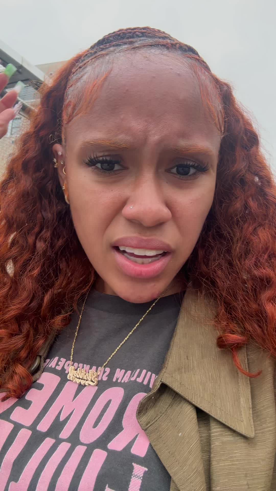 @Myleftcheeck