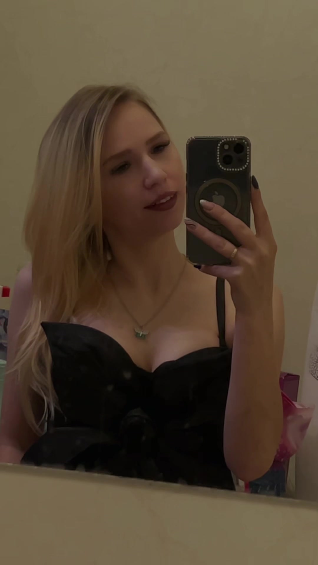 @𝓜𝓪𝓻𝓲𝓪 🦋
