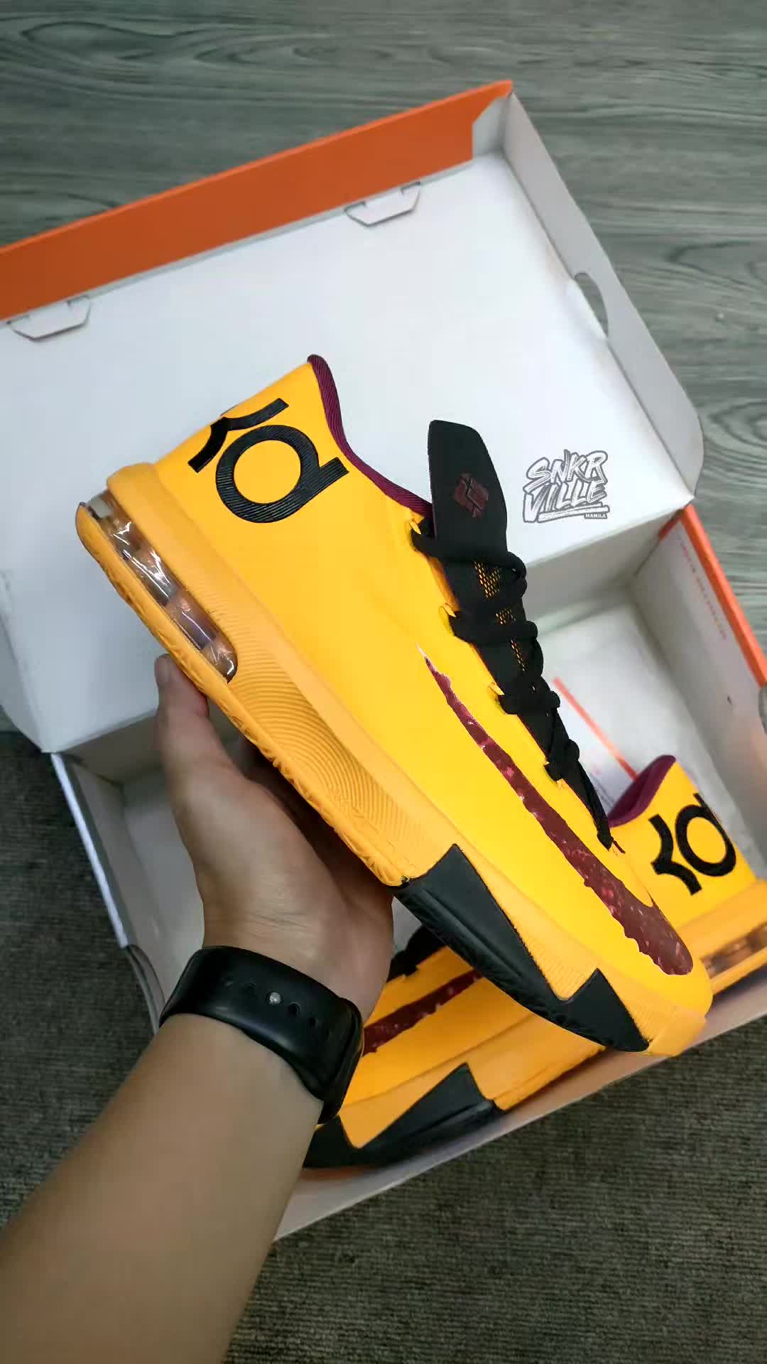 @sneaker.ville