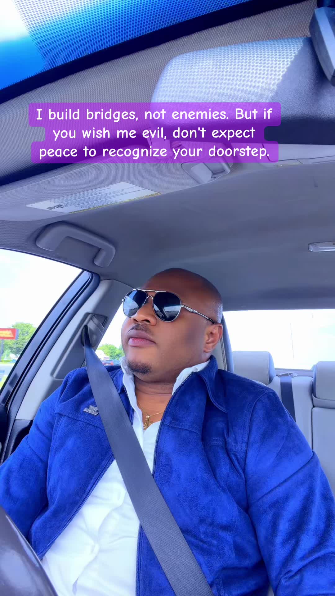 @Ayomiposi
