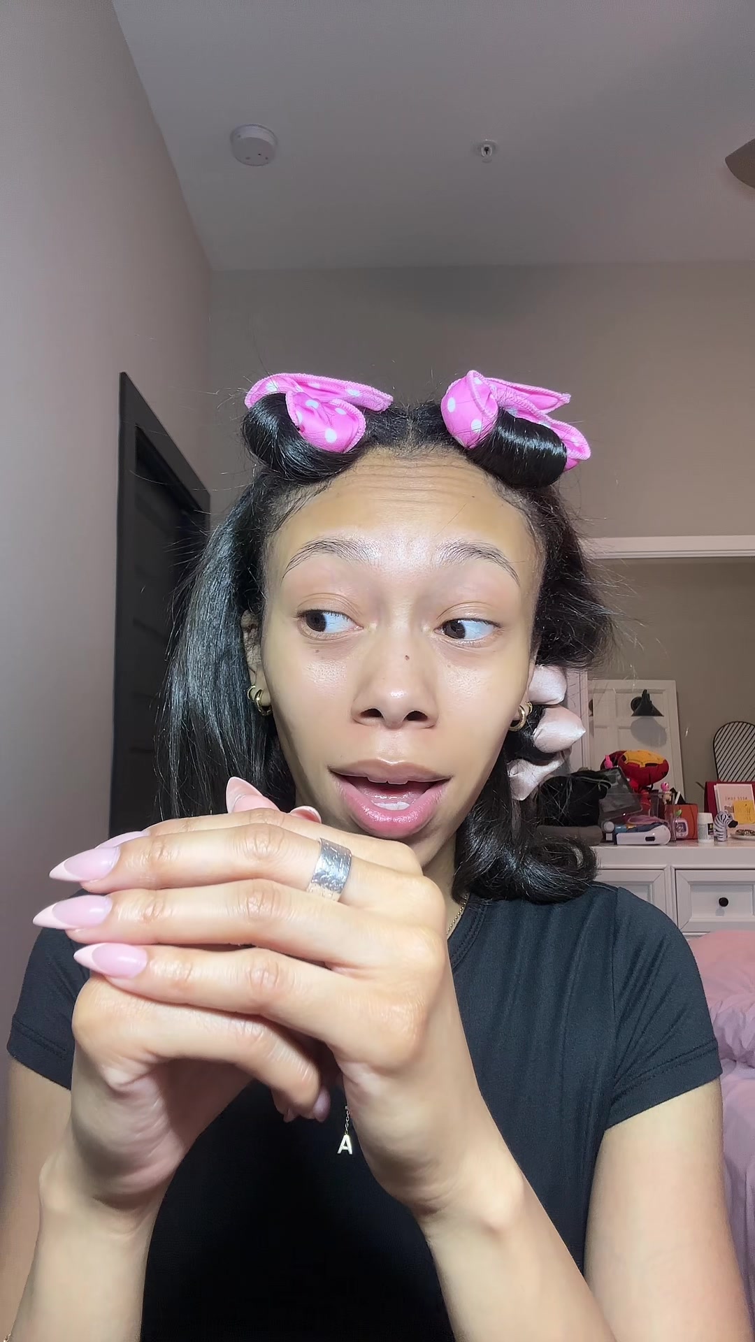@AYSIA NICOLE