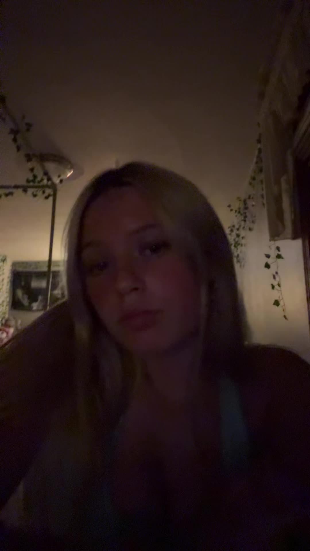@zoee_secorr