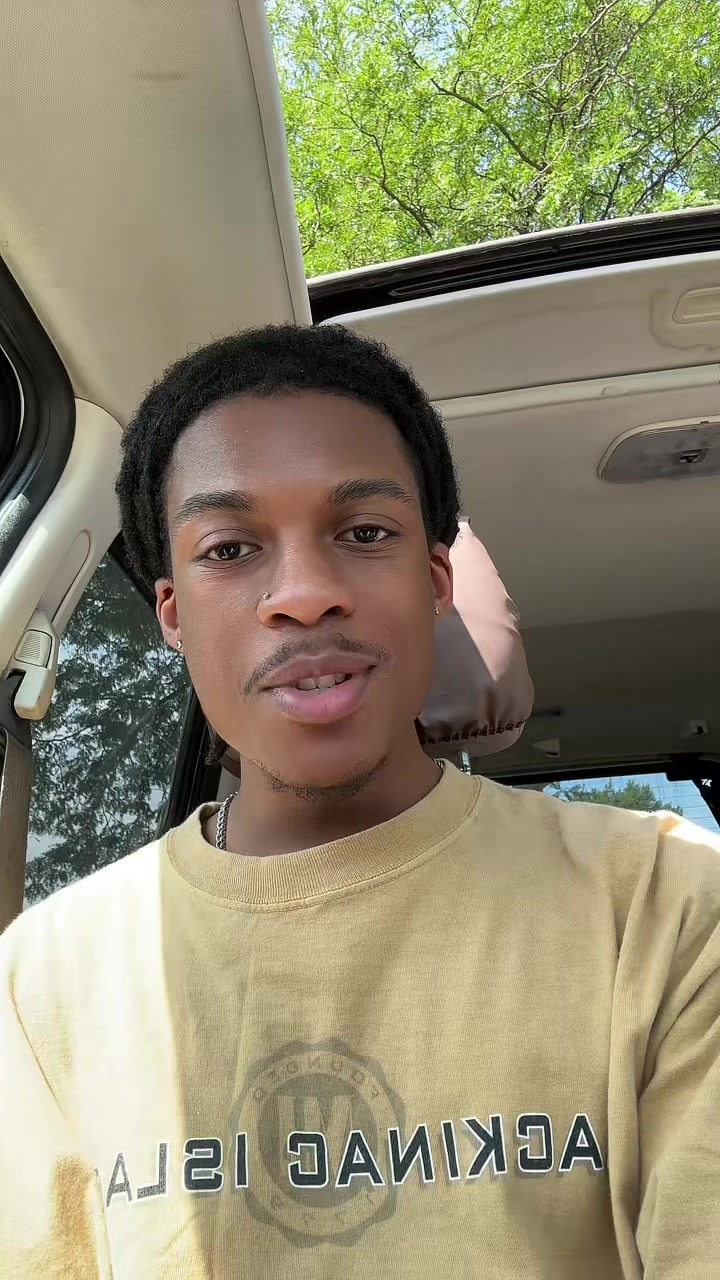 @Manifest