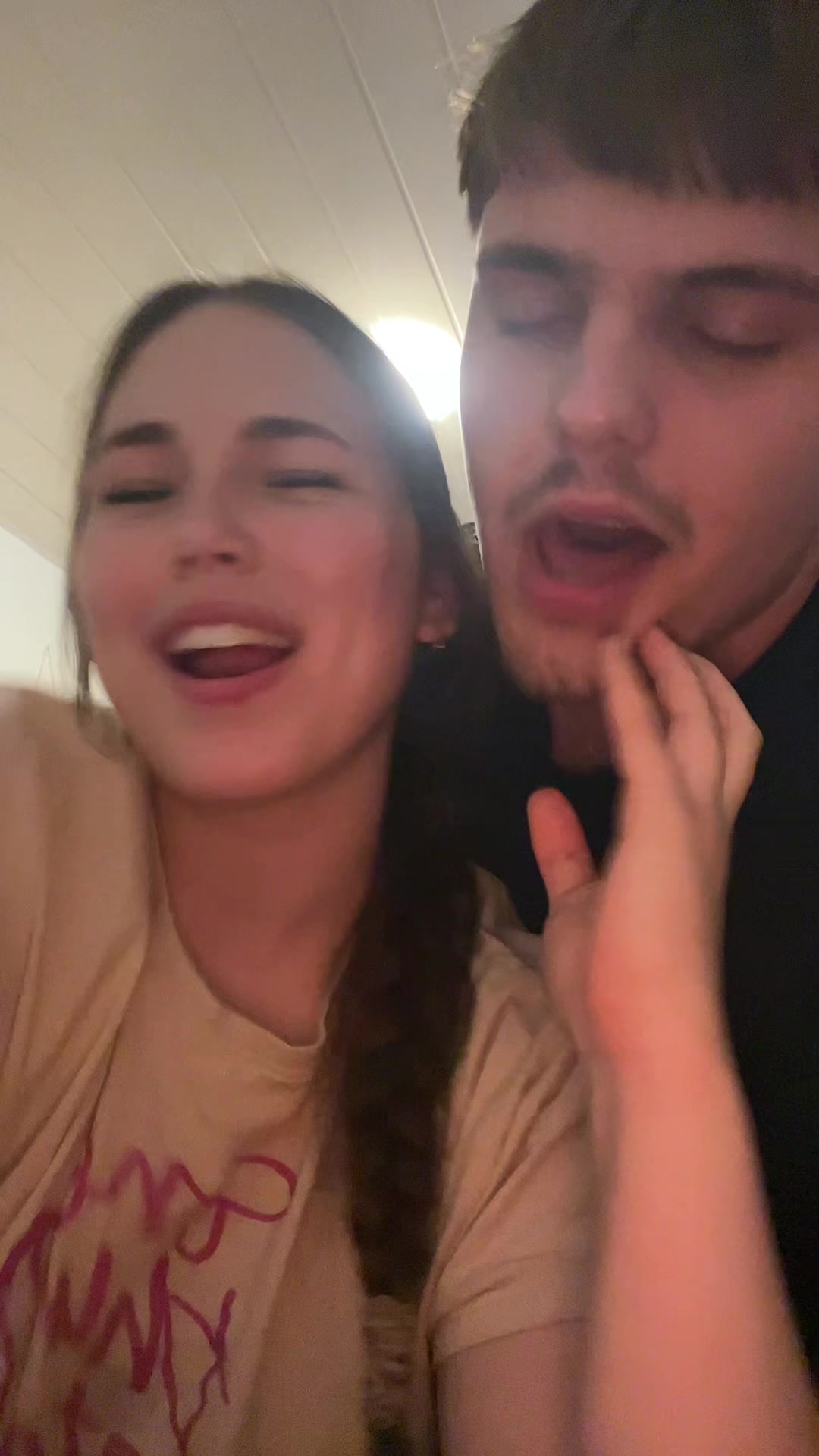 @Tesss